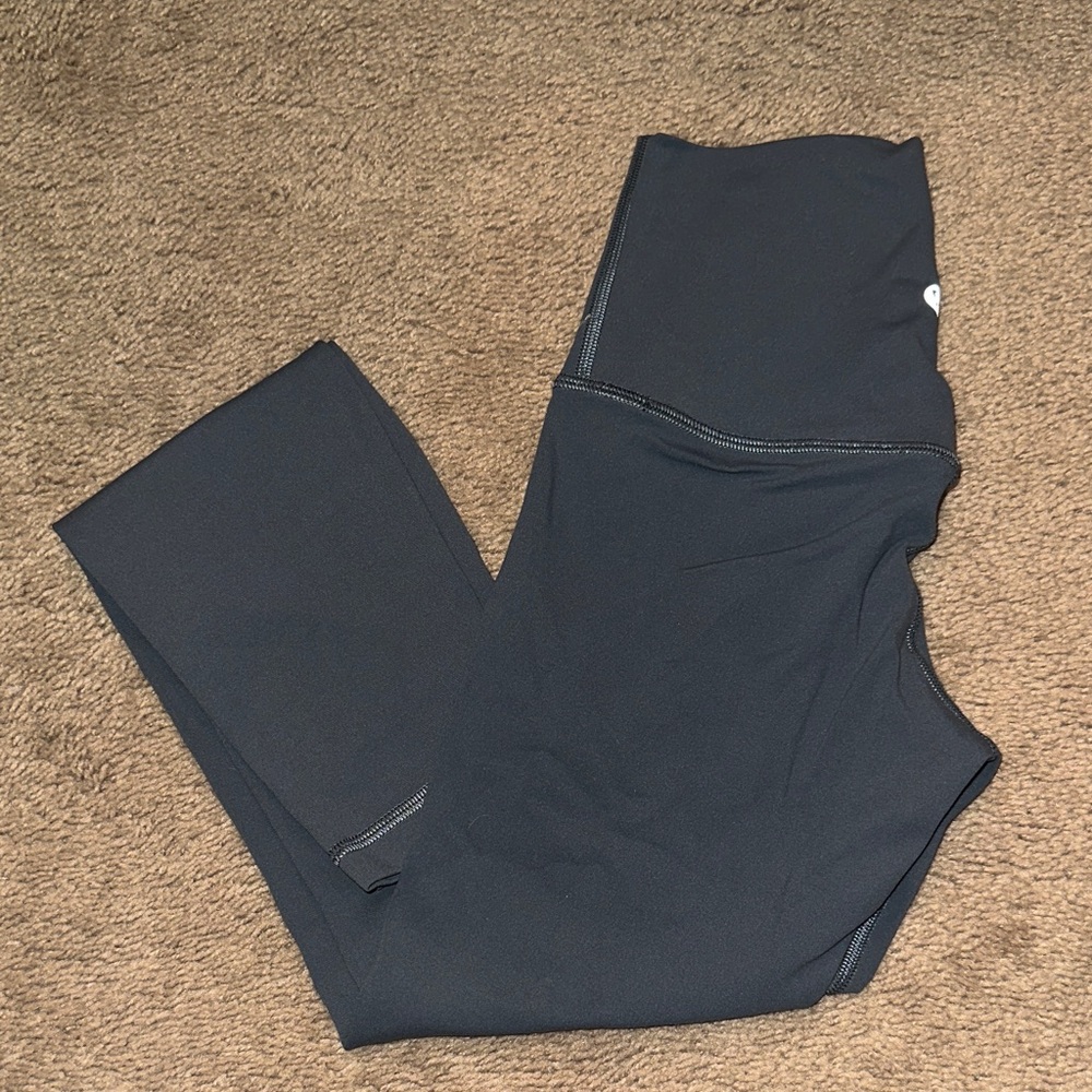 FREE SHIPPING Align 25in Leggings